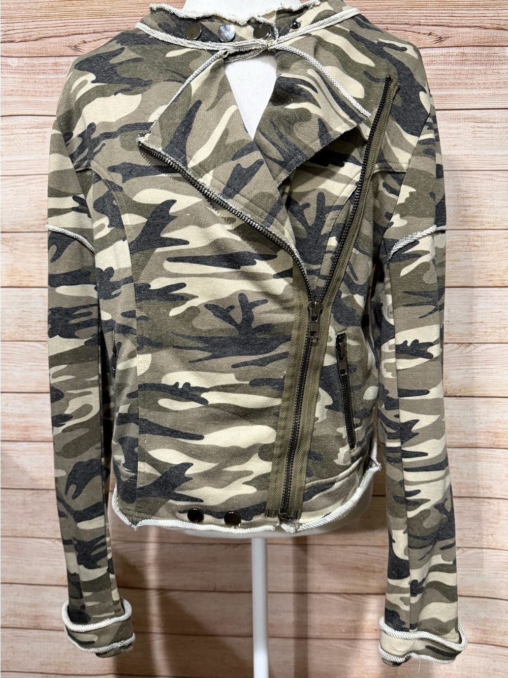 Fate Camouflage Bomber Jacket in Green and Cream